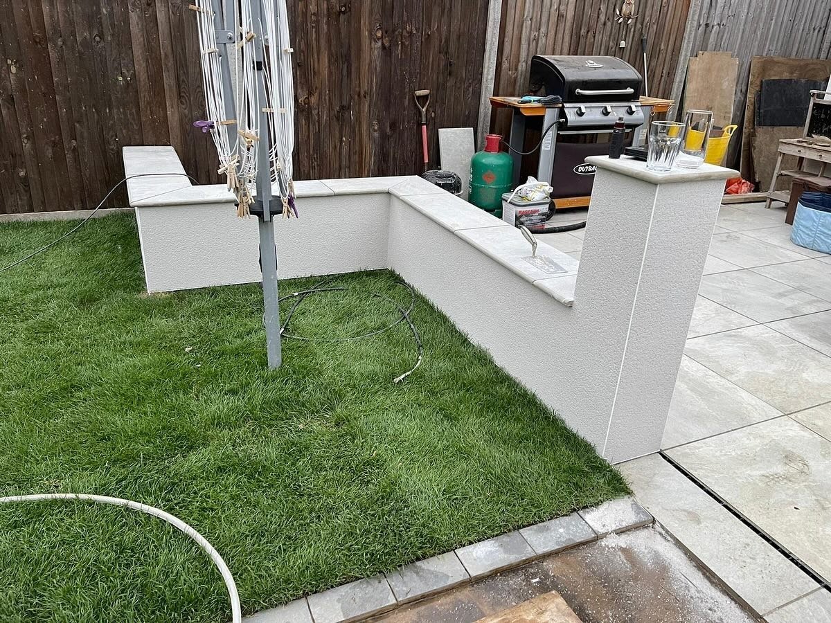 Coping / corner detail — Monocouche Garden Wall Rendering Project